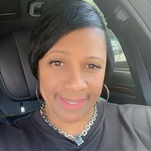 Meet your Posher, Sherrie